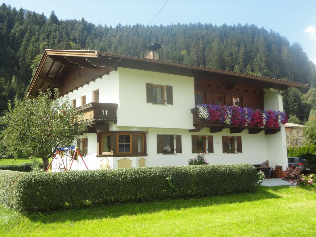 Apartament Landhaus Theresia Fügen Zewnętrze zdjęcie